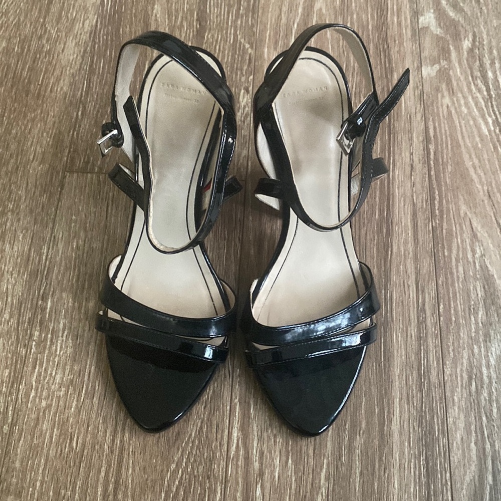 Zara Colorblock sandals sz8